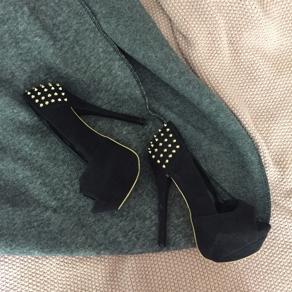 Forever 21 Peep Toe Heels
